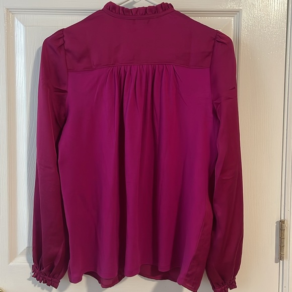 BRAND NEW WITH TAGS! LOFT Ruffle Tie Neck Mixed Media Blouse - Picture 4 of 6